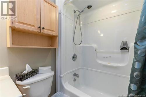 28 Hazelton, Quispamsis, NB - Indoor Photo Showing Bathroom