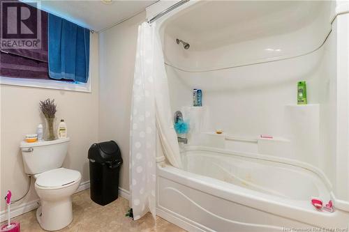 28 Hazelton, Quispamsis, NB - Indoor Photo Showing Bathroom