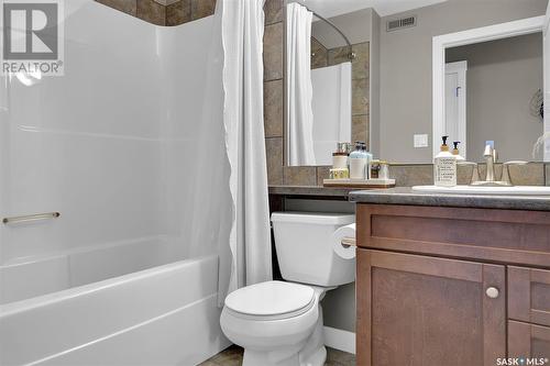 3549 Green Bank Road, Regina, SK - Indoor Photo Showing Bathroom