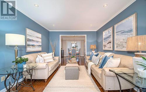 263 Pigeon Creek Road, Kawartha Lakes (Janetville), ON - Indoor Photo Showing Living Room