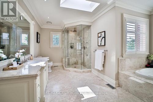 311 Holmes Avenue, Toronto, ON - Indoor Photo Showing Bathroom