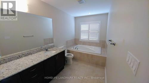 47 Rimrock Crescent, Whitby, ON - Indoor Photo Showing Bathroom