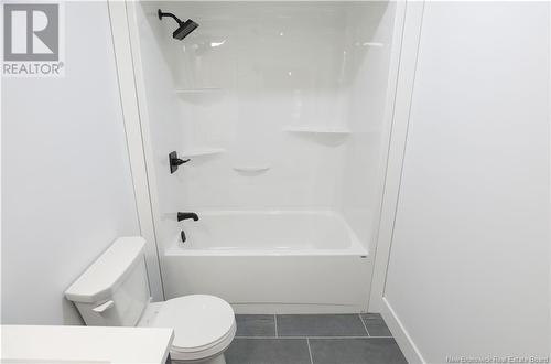 53 Whitehorse Drive, Quispamsis, NB - Indoor Photo Showing Bathroom