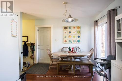 2340 11 S, Oro-Medonte, ON - Indoor Photo Showing Dining Room