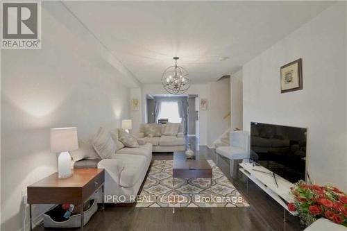 310 Black Drive, Milton, ON - Indoor Photo Showing Living Room