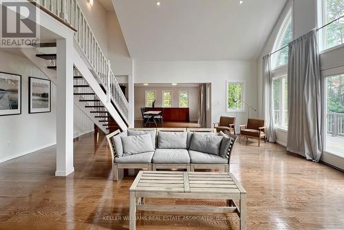 90 Golden Pond Drive, South Bruce Peninsula, ON - Indoor Photo Showing Living Room