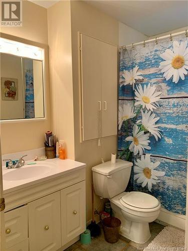 684 Principale, Beresford, NB - Indoor Photo Showing Bathroom