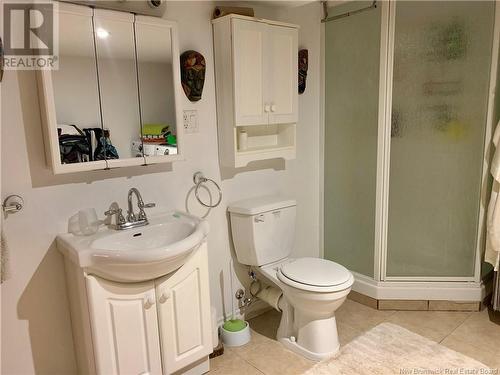 684 Principale, Beresford, NB - Indoor Photo Showing Bathroom