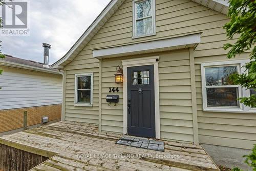 144 Baseline Road W, London, ON - Outdoor With Exterior