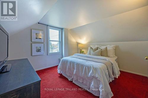 144 Baseline Road W, London, ON - Indoor Photo Showing Bedroom