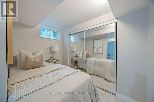 144 Baseline Road W, London, ON - Indoor Photo Showing Bedroom