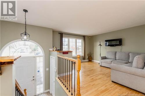 5 Acton Court, Moncton, NB - Indoor Photo Showing Living Room