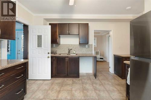 891 Louis, Windsor, ON - Indoor Photo Showing Kitchen With Double Sink