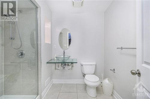 119 Whitestone Drive, Ottawa, ON - Indoor Photo Showing Bathroom