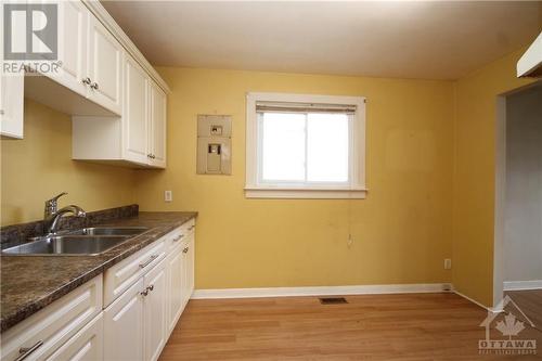 52 Lavinia Street, Smiths Falls, ON - Indoor Photo Showing Kitchen With Double Sink