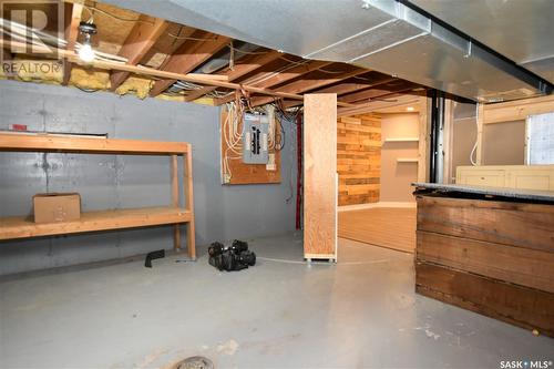 211 Victor Terrace, Dalmeny, SK - Indoor Photo Showing Basement