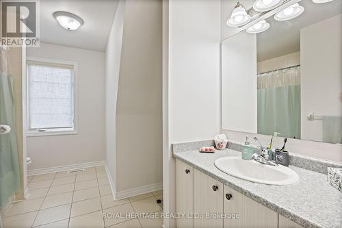 1558 Winville Road, Pickering, ON - Indoor Photo Showing Bathroom