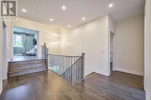 214 Yorkton Boulevard, Markham, ON - Indoor Photo Showing Other Room