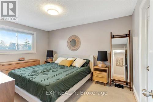 795 Rose Lane, Innisfil, ON - Indoor Photo Showing Bedroom