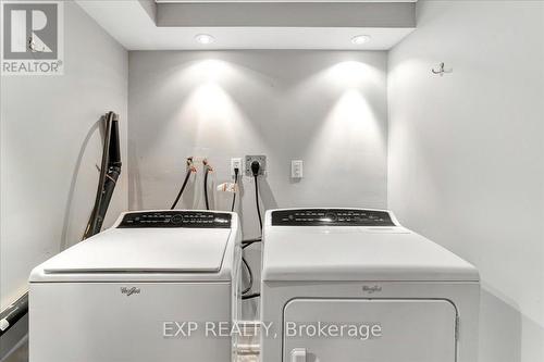 795 Rose Lane, Innisfil, ON - Indoor Photo Showing Laundry Room