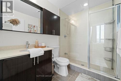 1008 - 75 North Park Road, Vaughan, ON - Indoor Photo Showing Bathroom