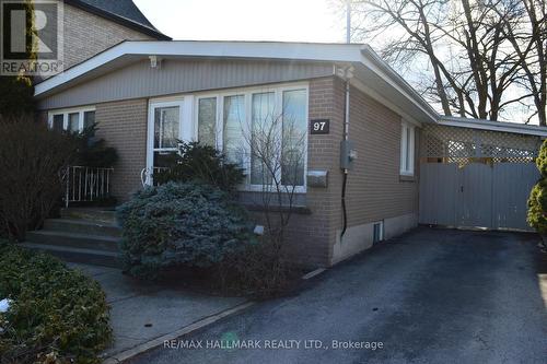 Lower - 97 Cartier Crescent, Richmond Hill, ON - Outdoor