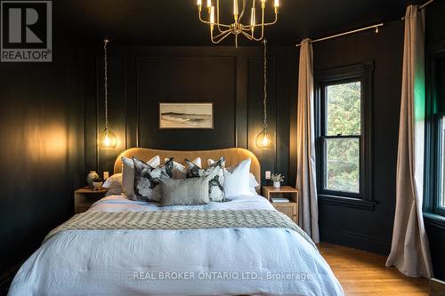 39 Henderson Street, Centre Wellington, ON - Indoor Photo Showing Bedroom