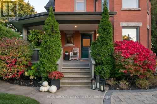 39 Henderson Street, Centre Wellington, ON - Outdoor