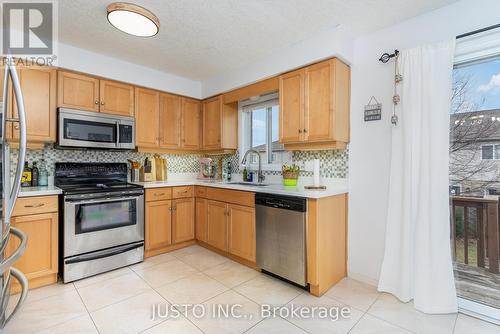 190 Severn Drive, Guelph, ON - Indoor Photo Showing Kitchen