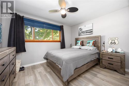 384 Bentinck Street, St Clair, ON - Indoor Photo Showing Bedroom