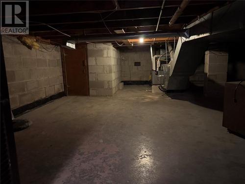 1073 Thompson Street, Sarnia, ON - Indoor Photo Showing Basement