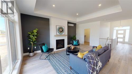 654 Ketter Way, Plympton-Wyoming, ON - Indoor Photo Showing Living Room With Fireplace