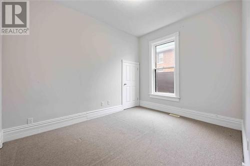 326 College Avenue North, Sarnia, ON - Indoor Photo Showing Other Room