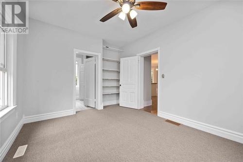 326 College Avenue North, Sarnia, ON - Indoor Photo Showing Other Room