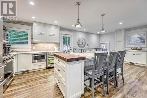 107 Monk Street, Point Edward, ON - Indoor Photo Showing Kitchen With Upgraded Kitchen