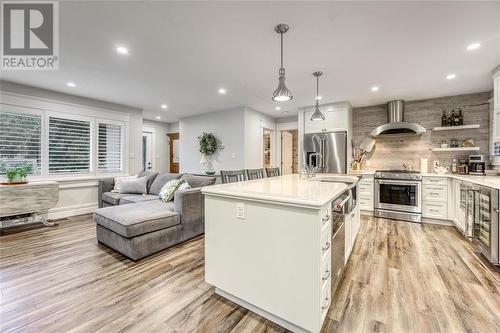 107 Monk Street, Point Edward, ON - Indoor Photo Showing Kitchen With Upgraded Kitchen