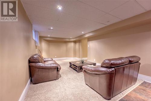 2715 Sandfield Crescent, Sarnia, ON - Indoor