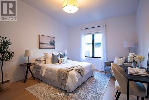 4057 Cullen Drive, Plympton-Wyoming (Plympton Wyoming), ON - Indoor Photo Showing Bedroom