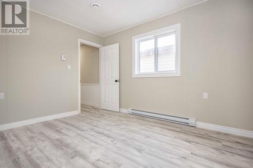 6 Ashgrove Drive, Paradise, NL - Indoor Photo Showing Other Room