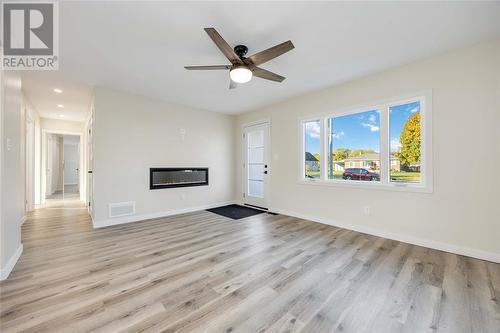 737 Albert Street, Wallaceburg, ON - Indoor Photo Showing Living Room With Fireplace