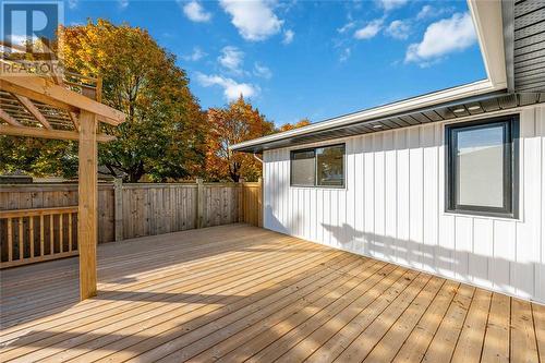 737 Albert Street, Wallaceburg, ON - Outdoor With Deck Patio Veranda With Exterior