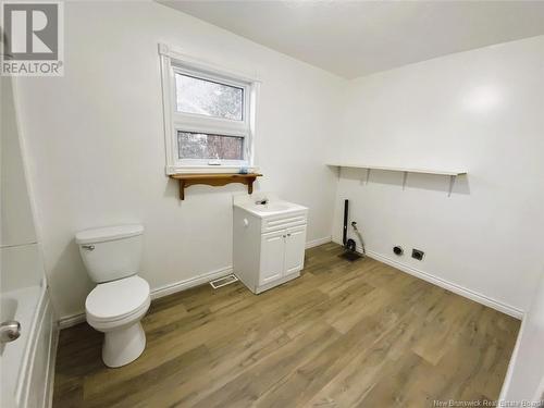 628 Canada Road, Edmundston, NB - Indoor Photo Showing Bathroom