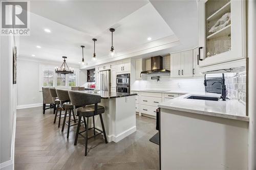 1510 Venetian Boulevard Unit# M-3, Point Edward, ON - Indoor Photo Showing Kitchen With Upgraded Kitchen