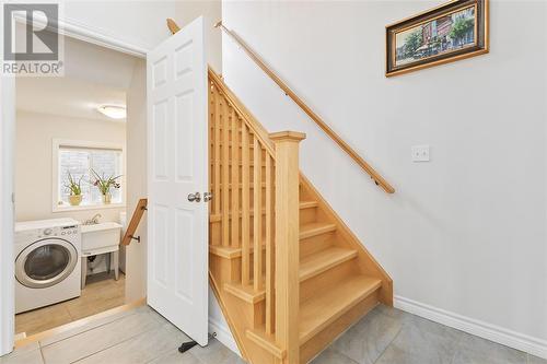 2557 Asima Drive, London, ON - Indoor Photo Showing Laundry Room