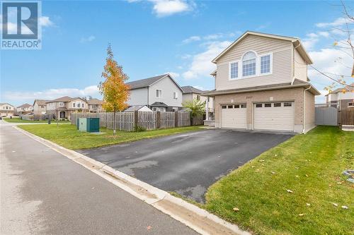 2557 Asima Drive, London, ON - Outdoor With Facade