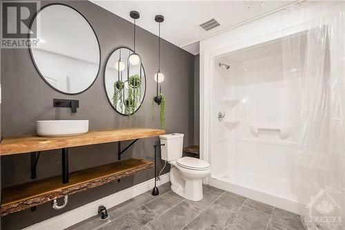 302 Forestview Crescent, Renfrew, ON - Indoor Photo Showing Bathroom