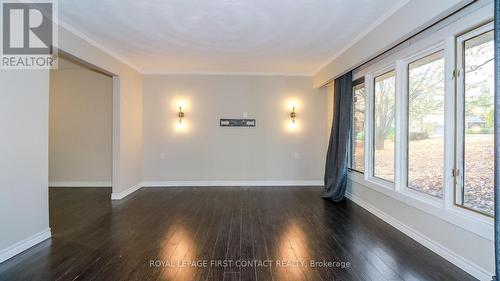 18 Kennedy Drive, Kawartha Lakes, ON - Indoor Photo Showing Other Room