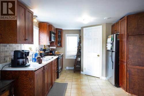 9 Belway Place, Cbs, NL - Indoor Photo Showing Kitchen