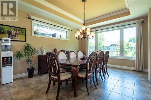 3849 Ferne Avenue, Plympton-Wyoming, ON - Indoor Photo Showing Dining Room