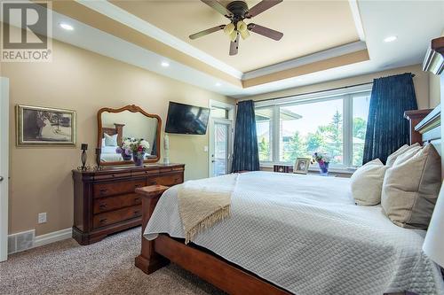 3849 Ferne Avenue, Plympton-Wyoming, ON - Indoor Photo Showing Bedroom